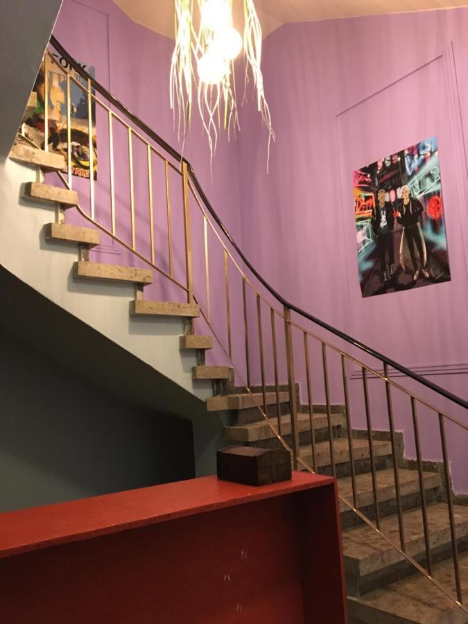 Past Or Trail Hostel Ларнака Екстериор снимка